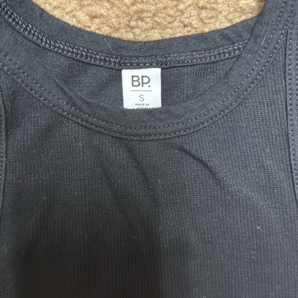 BP women black tank. Small - Picture 2 of 4